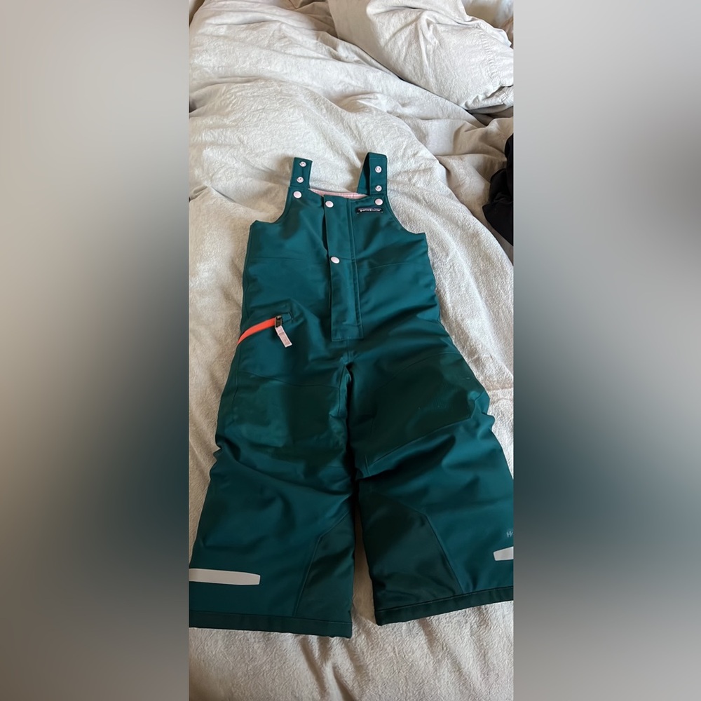 Patagonia bibs 2T